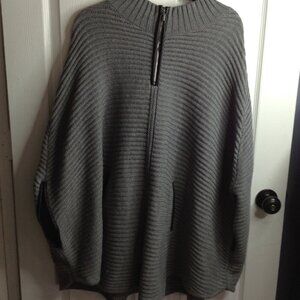NY & Co; Grey Poncho Black Faux Leather trim, L/XL; Bohemian, Hippie Vibes, cute